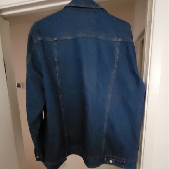 Line of Trade Jean Jacket - Picture 2 of 3